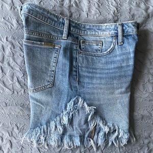 NWOT JOE’S denim cut off shorts with fray hem